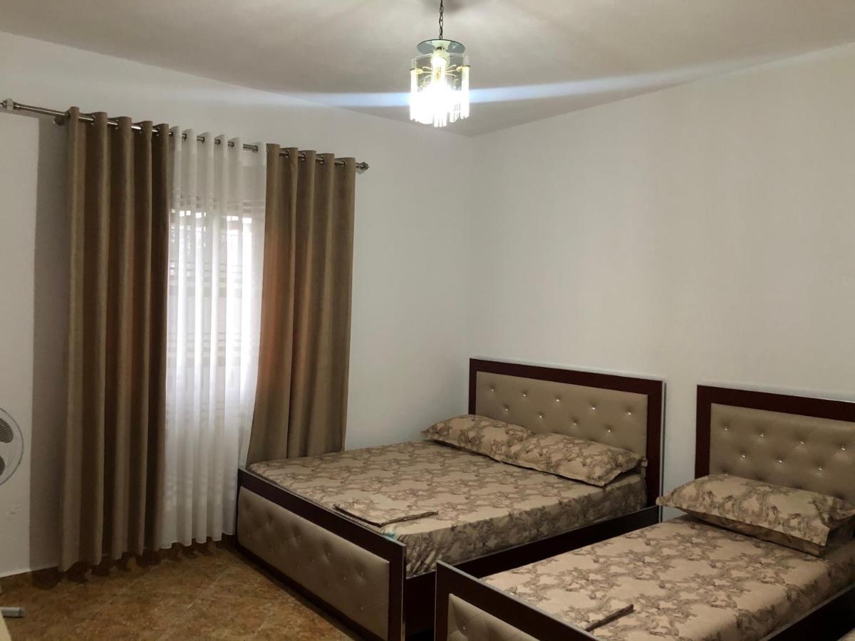Guest House Murati Durres Exterior photo
